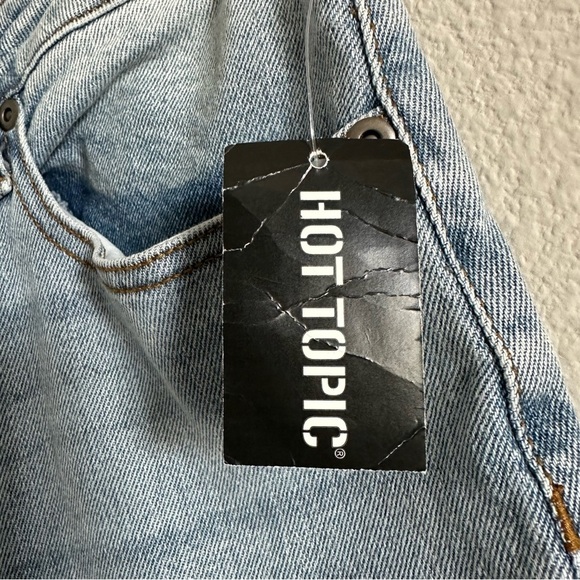 Sailor Moon Icons Embroidered Mom Jeans women’s new - Picture 8 of 16